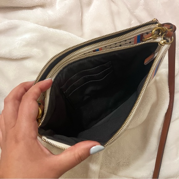 Fossil | Matching Purse and Wallet - Picture 2 of 16